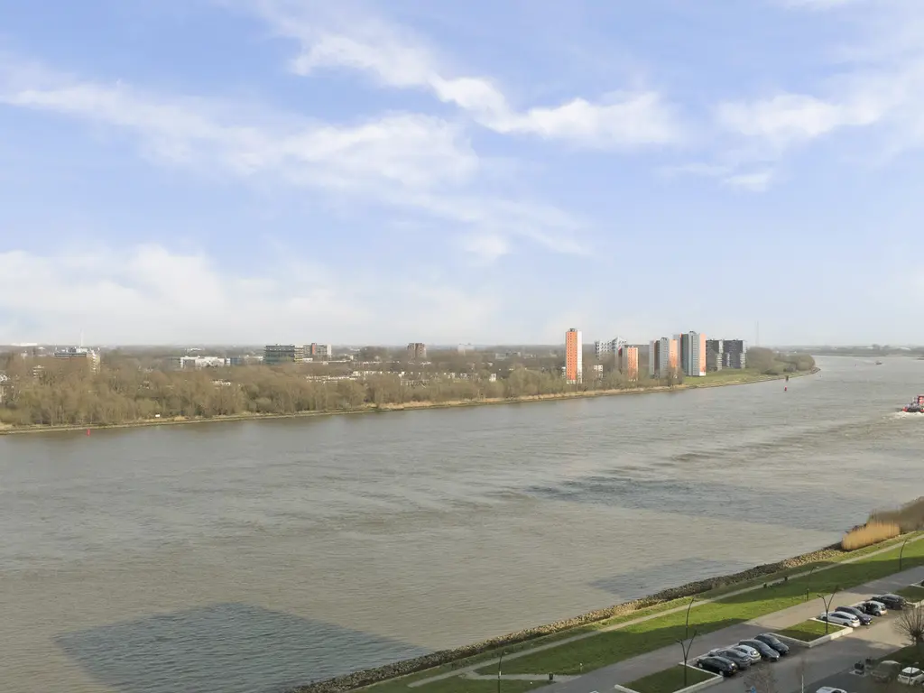 Hongerlandsedijk 16-18, SPIJKENISSE