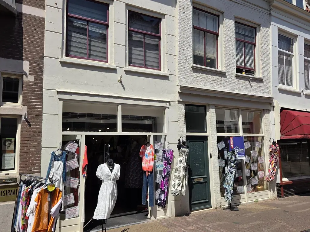 Nobelstraat 6, BRIELLE