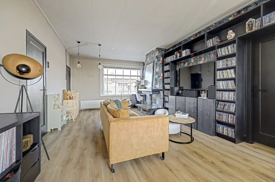 Mr. Troelstrastraat 8