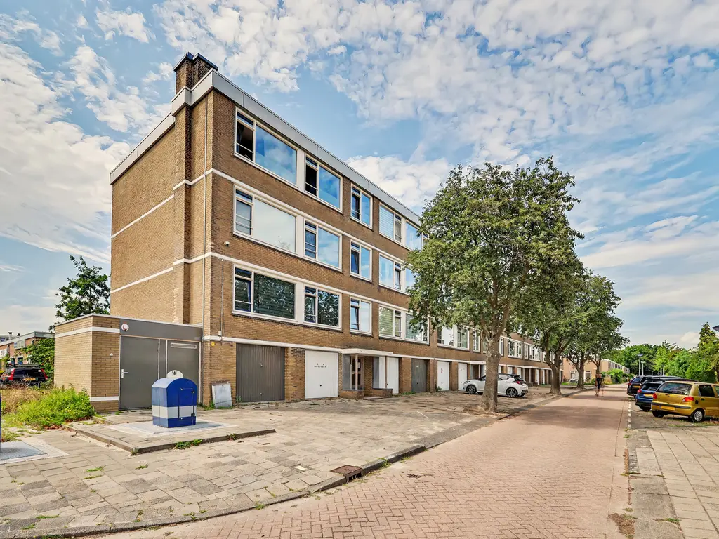 Dahliastraat 9, SPIJKENISSE
