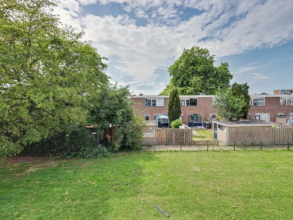 Dahliastraat 9, SPIJKENISSE