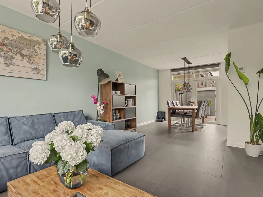 Kikkerveen 209, SPIJKENISSE