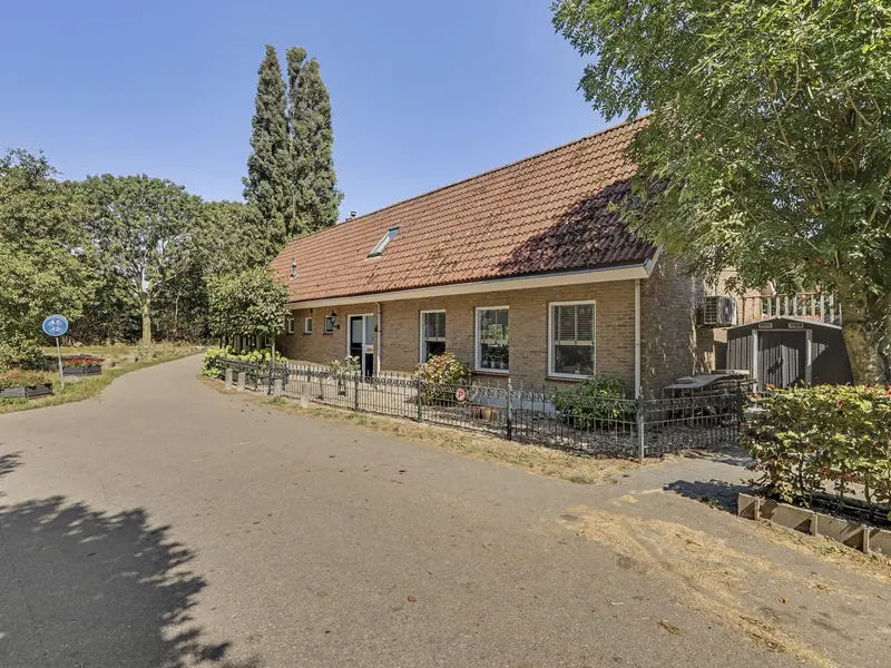 Breekade 7, SPIJKENISSE