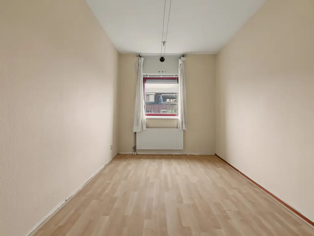 Vicky Baumstraat 6, SPIJKENISSE
