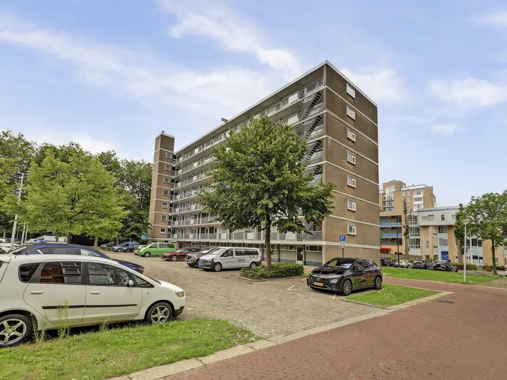 Albert van Raalteplein 128, SCHIEDAM