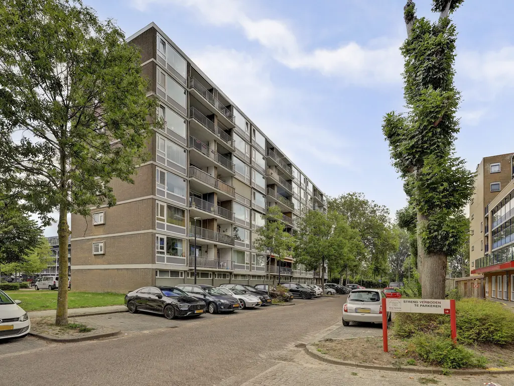 Albert van Raalteplein 128, SCHIEDAM