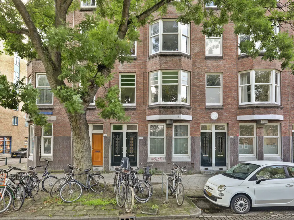 Mathenesserdijk 109B 01, ROTTERDAM