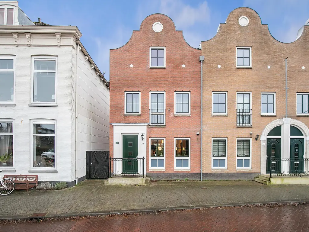 Overschiesestraat 38, SCHIEDAM