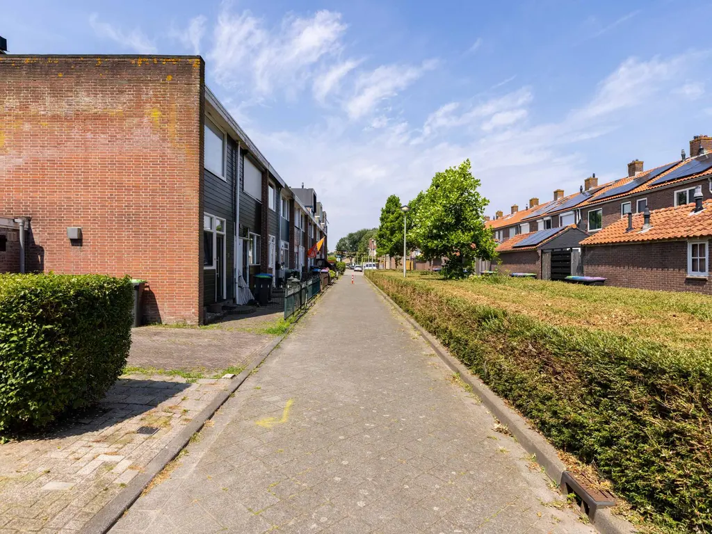 Klaproosstraat 13, HEENVLIET