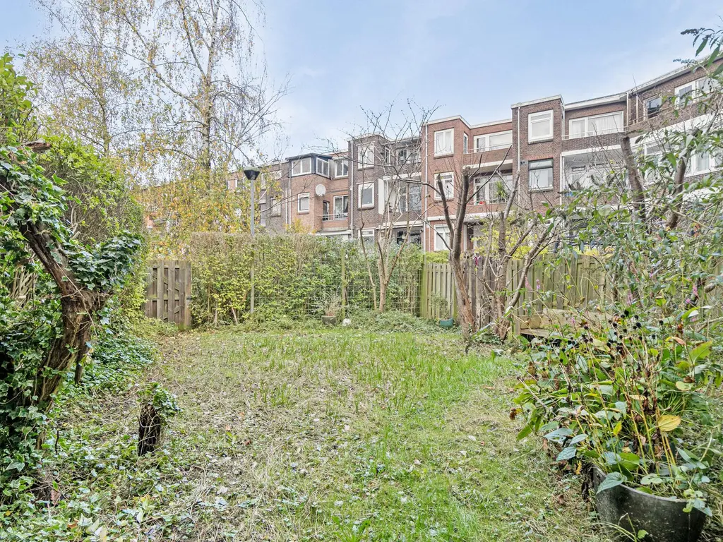 Buys Ballotsingel 88, SCHIEDAM