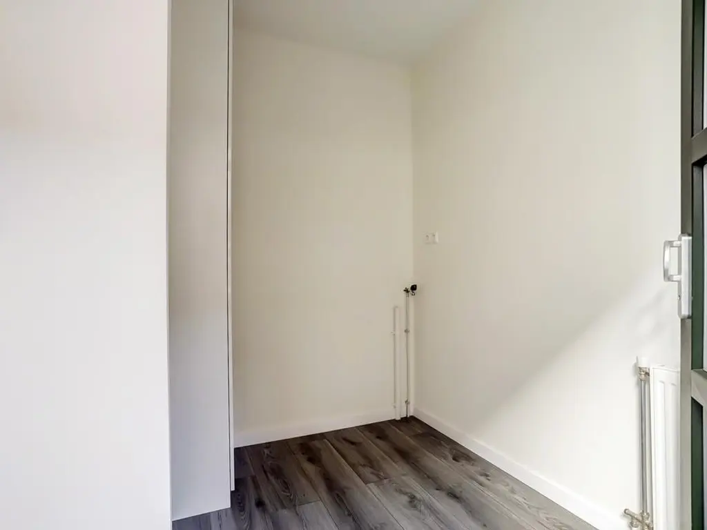 Amperestraat 44B, SCHIEDAM