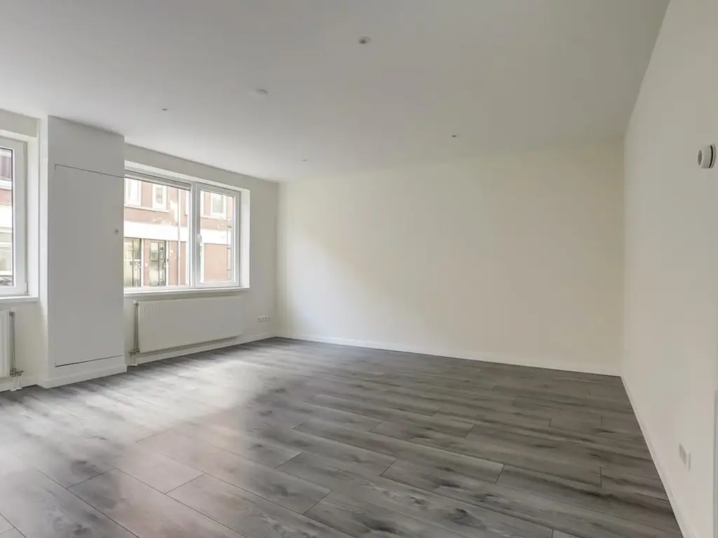 Amperestraat 44B, SCHIEDAM