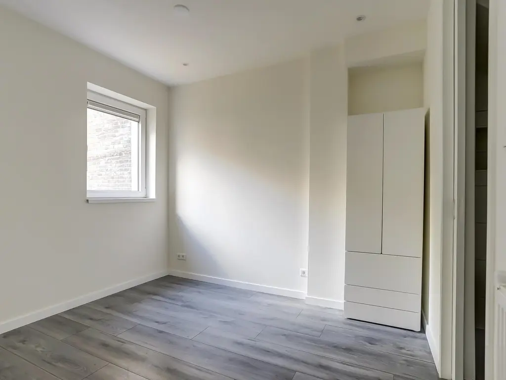 Amperestraat 44B, SCHIEDAM