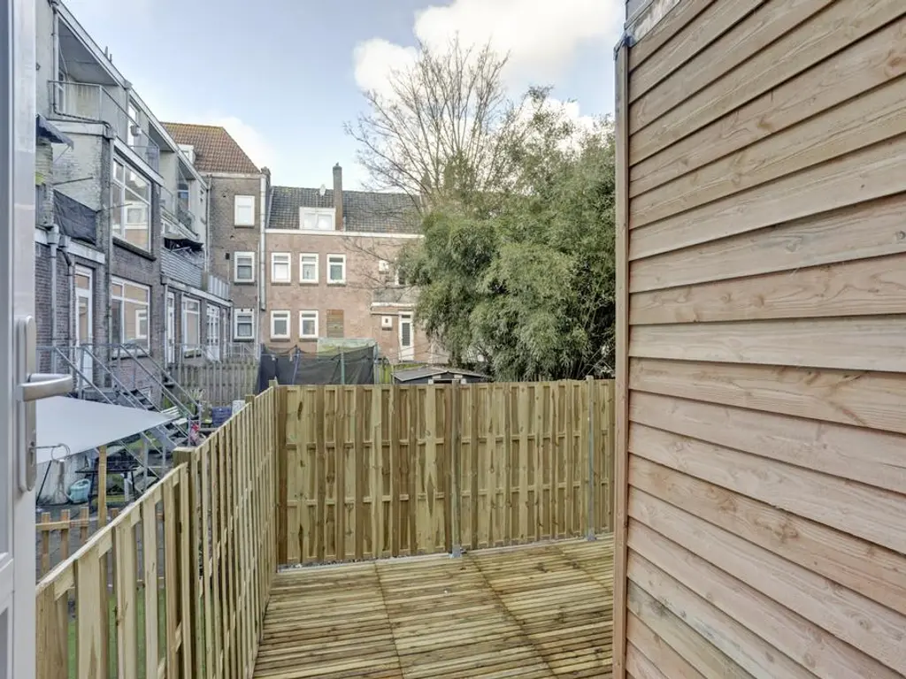 Amperestraat 44B, SCHIEDAM