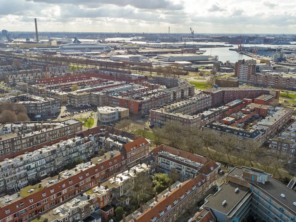 Amperestraat 44B, SCHIEDAM