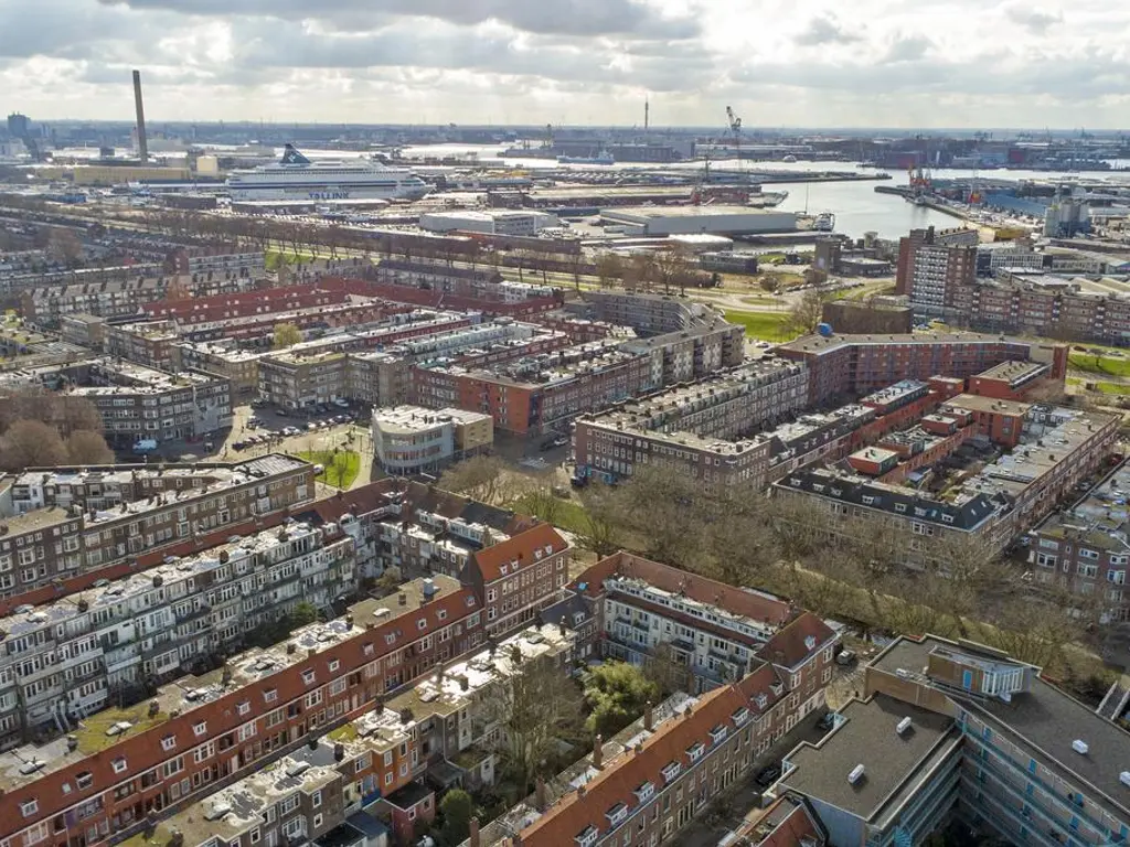 Amperestraat 44B, SCHIEDAM