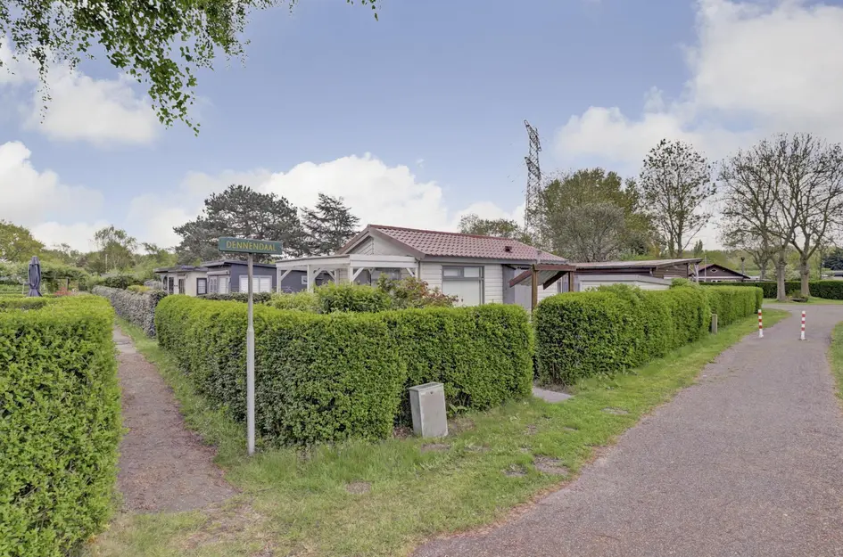 Gorsplein 2, Dennendaal 14 