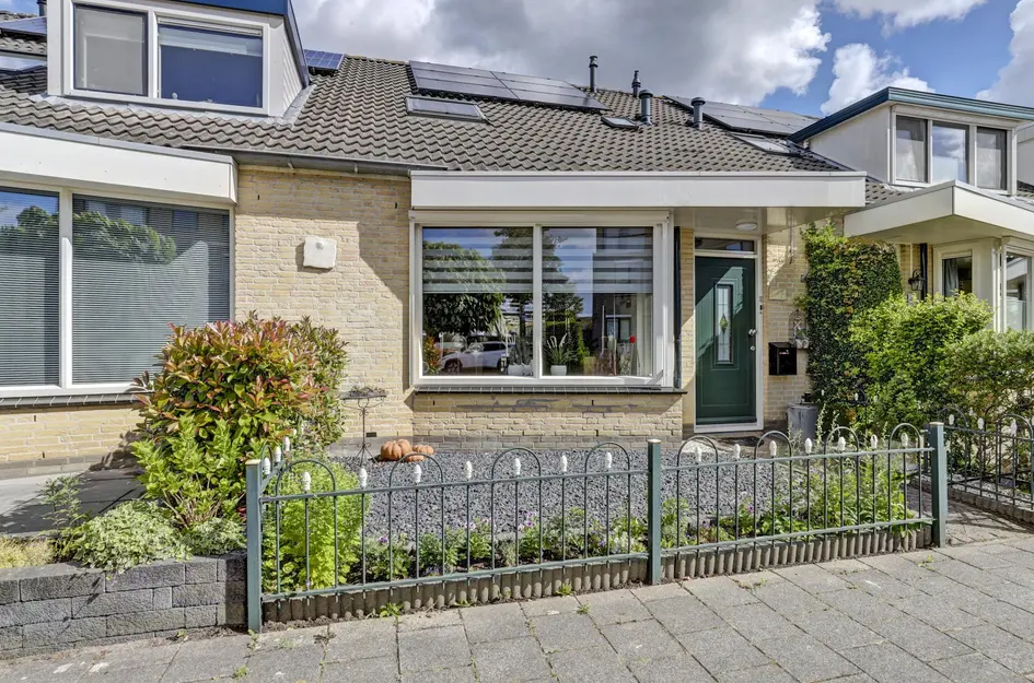 Theo Mann-Bouwmeesterstraat 27