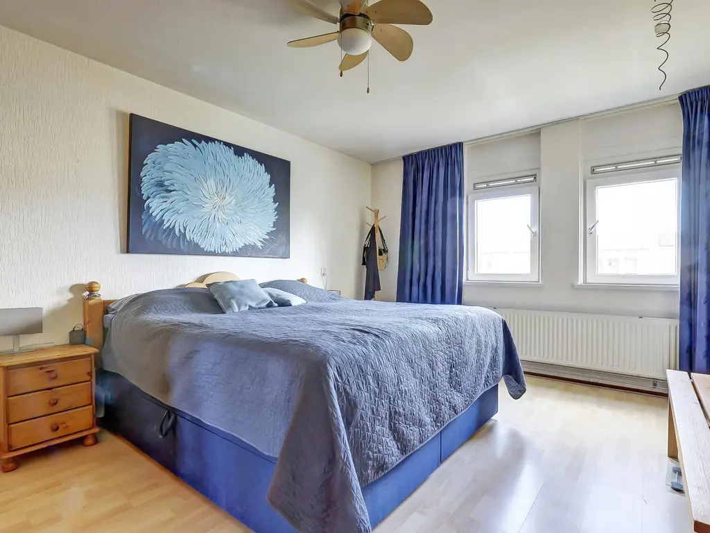 Theo Mann-Bouwmeesterstraat 27, SPIJKENISSE