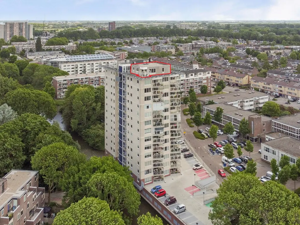 Goudenregenplein 254, SPIJKENISSE