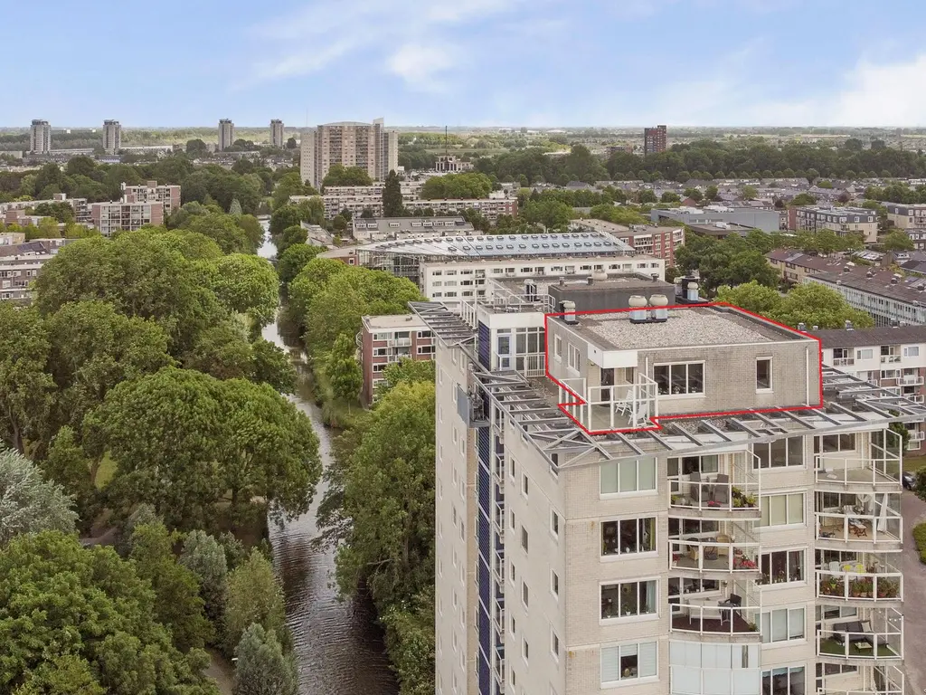 Goudenregenplein 254, SPIJKENISSE