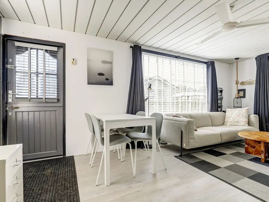 Gorsplein 2, Essenhof 26 , OOSTVOORNE