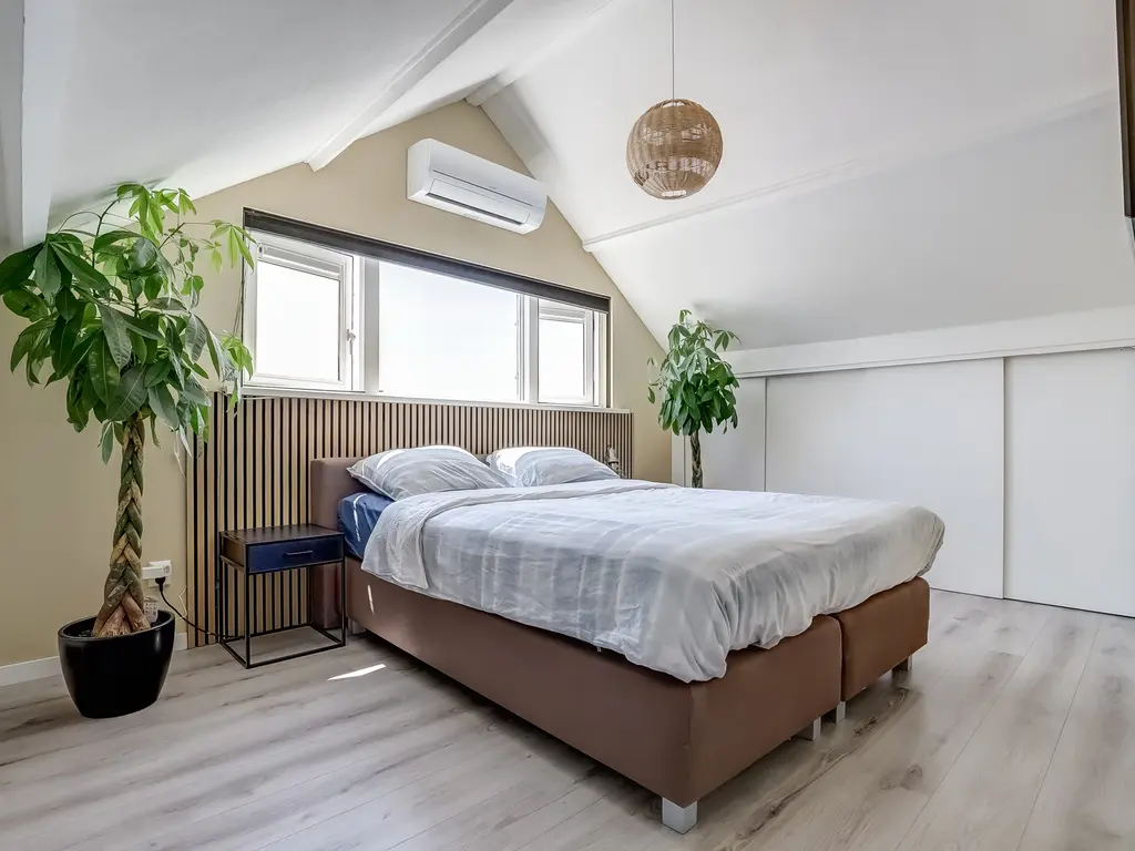 Christiaan Huygenslaan 16, SPIJKENISSE