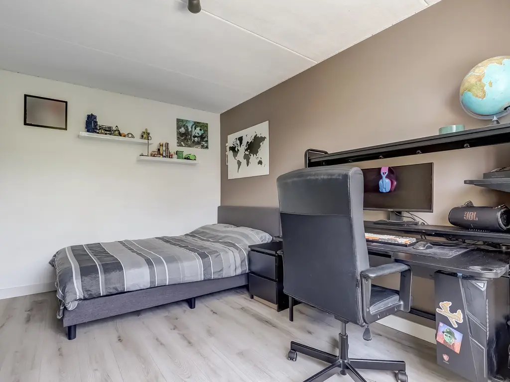 Christiaan Huygenslaan 16, SPIJKENISSE