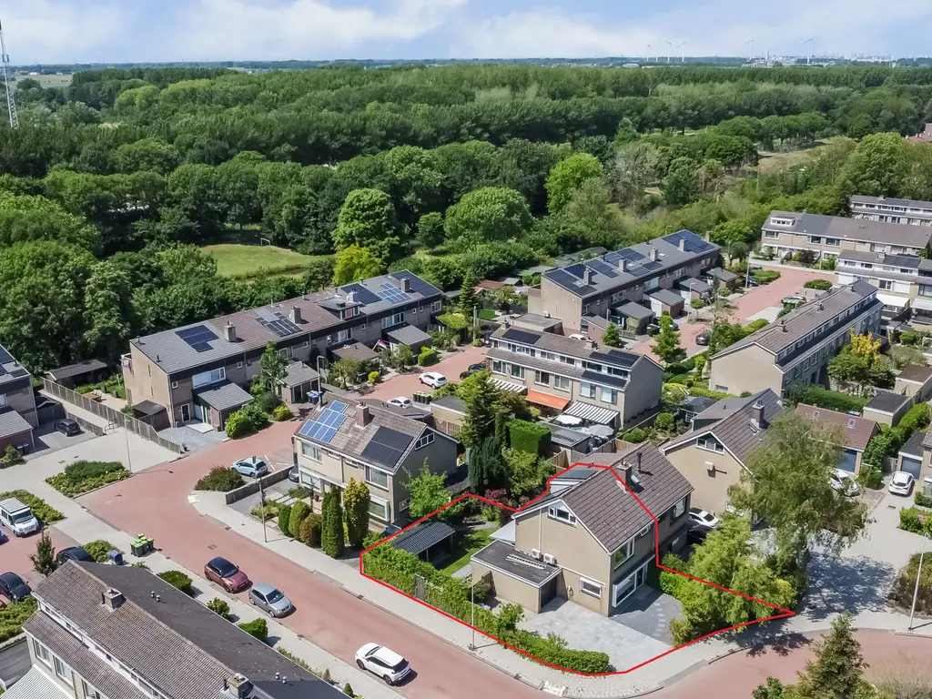 Christiaan Huygenslaan 16, SPIJKENISSE