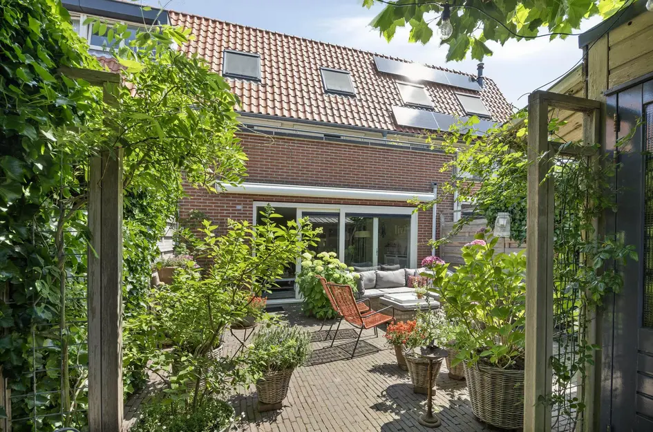 Bernard Canterstraat 23