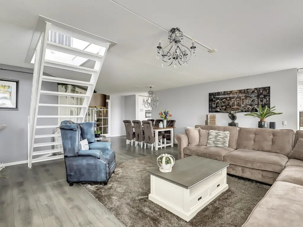 Sientje Mesdag-van Houtenstraat 49, SPIJKENISSE