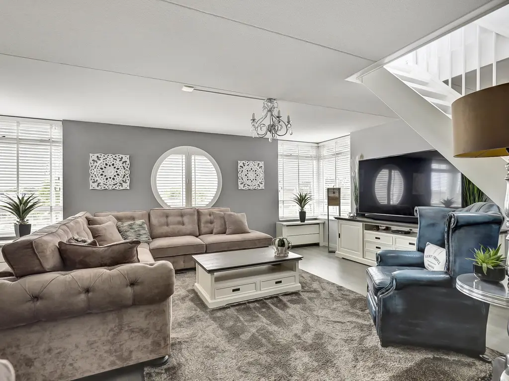 Sientje Mesdag-van Houtenstraat 49, SPIJKENISSE