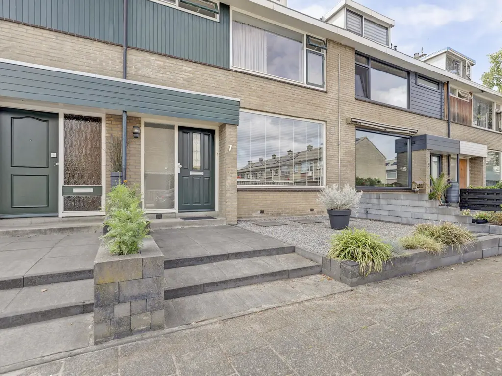 Alcorstraat 7, SPIJKENISSE