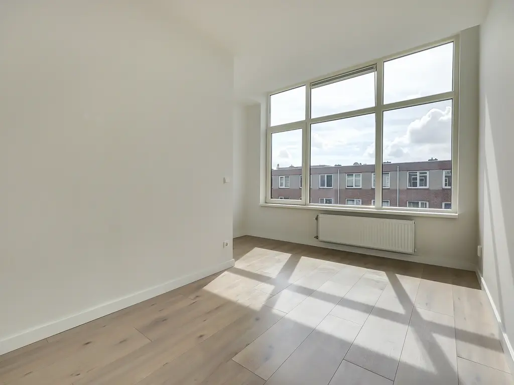 Schiedamseweg 94A 02, ROTTERDAM