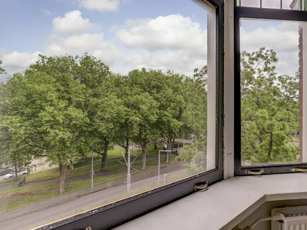 Mathenesserdijk 105B 03, ROTTERDAM