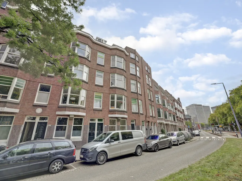 Mathenesserdijk 105B 03, ROTTERDAM