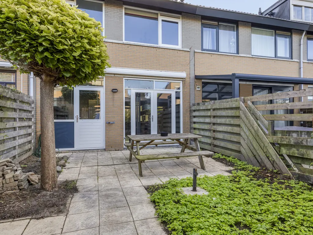 Paganinistraat 45, CAPELLE AAN DEN IJSSEL