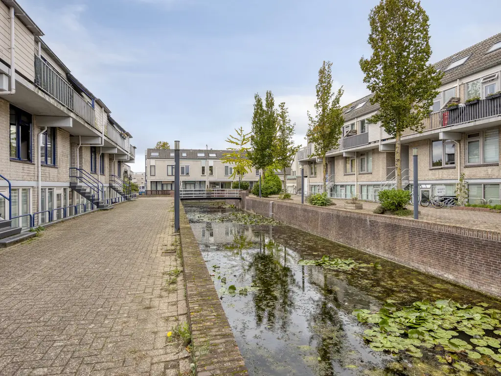 Floris Burgwal 36, CAPELLE AAN DEN IJSSEL