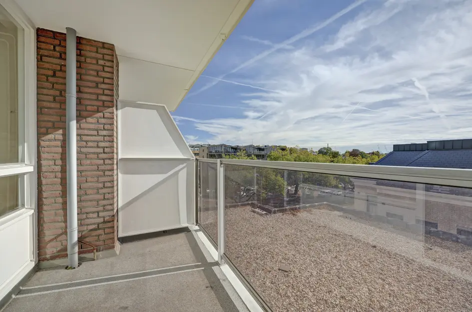 Over de Vesten 46