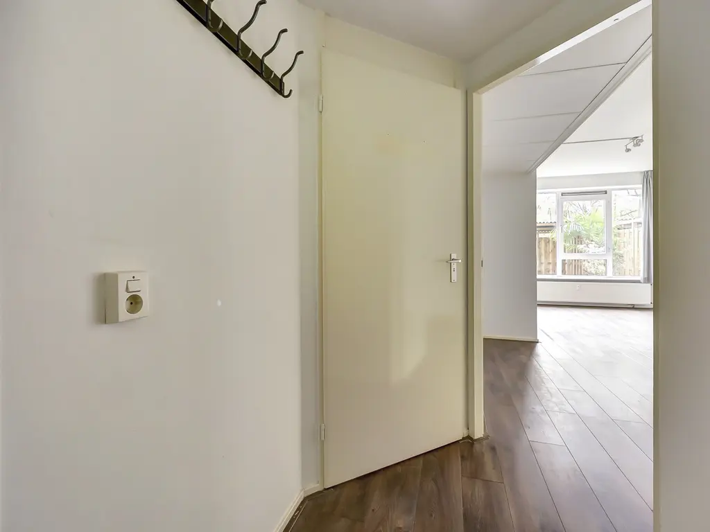 Burgemeester Stulemeijerlaan 11, SCHIEDAM