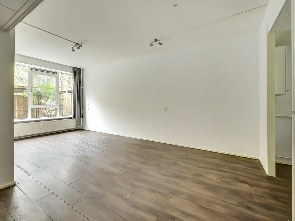 Burgemeester Stulemeijerlaan 11, SCHIEDAM