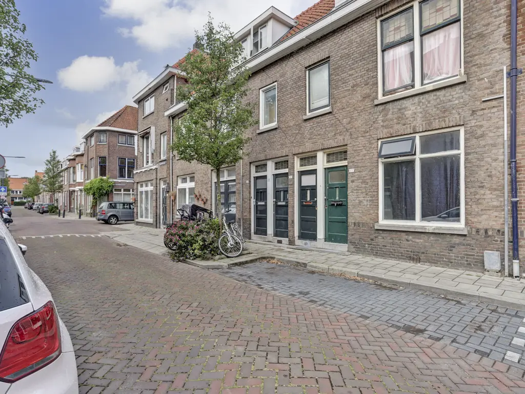 Bilderdijkstraat 33B, SCHIEDAM