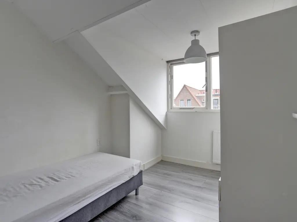 Bilderdijkstraat 33B, SCHIEDAM