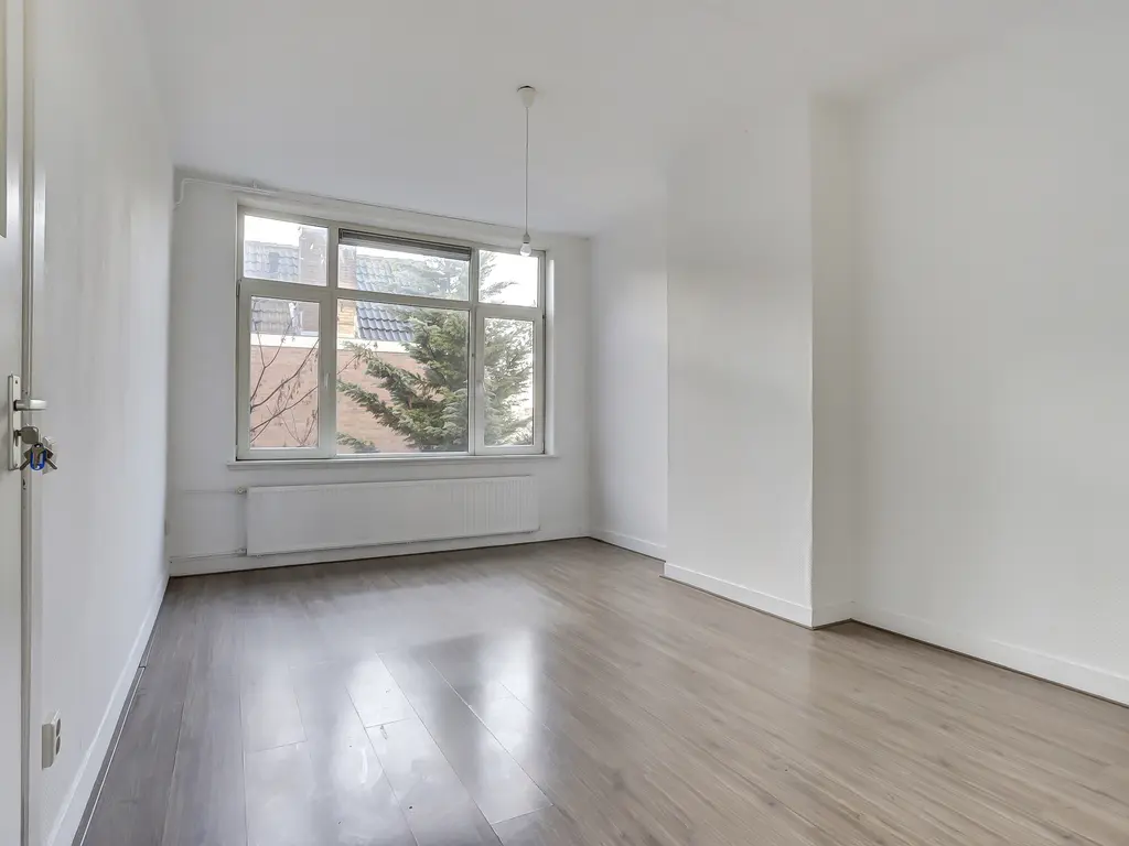 Mathenesserdijk 109B 03, ROTTERDAM