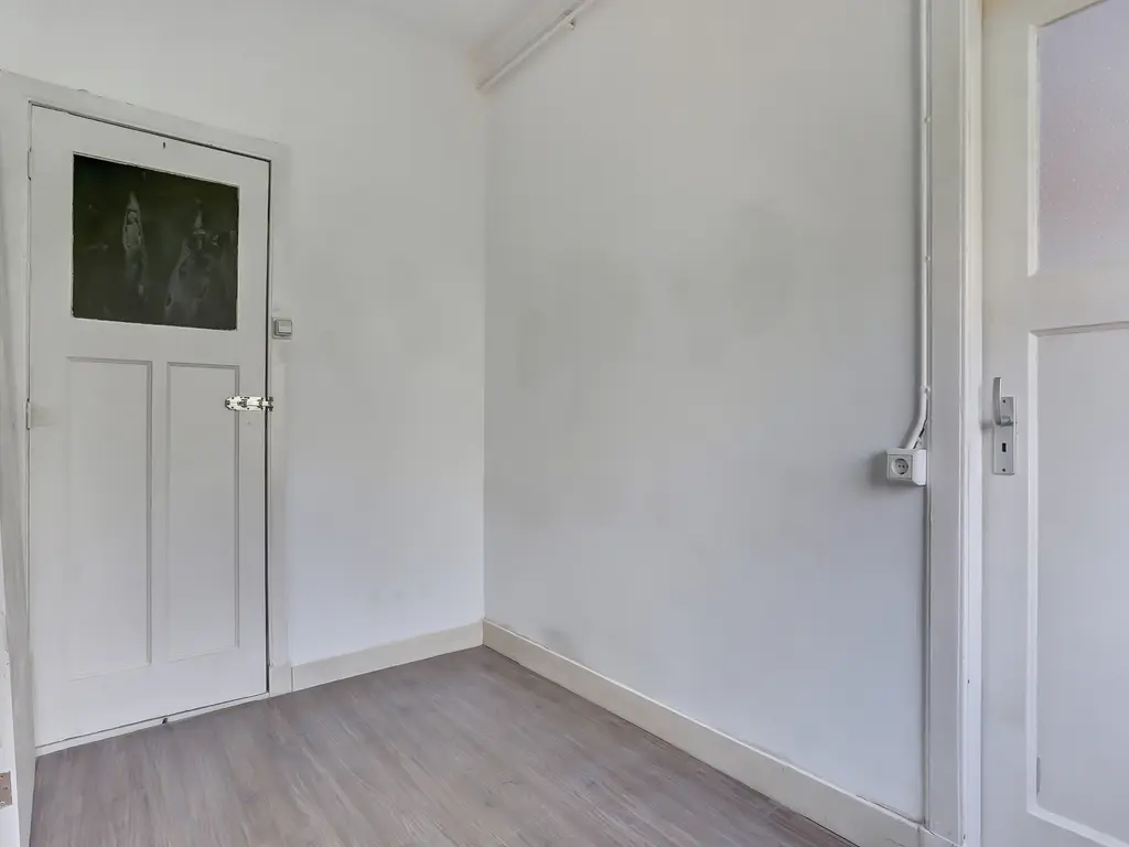 Mathenesserdijk 109B 03, ROTTERDAM