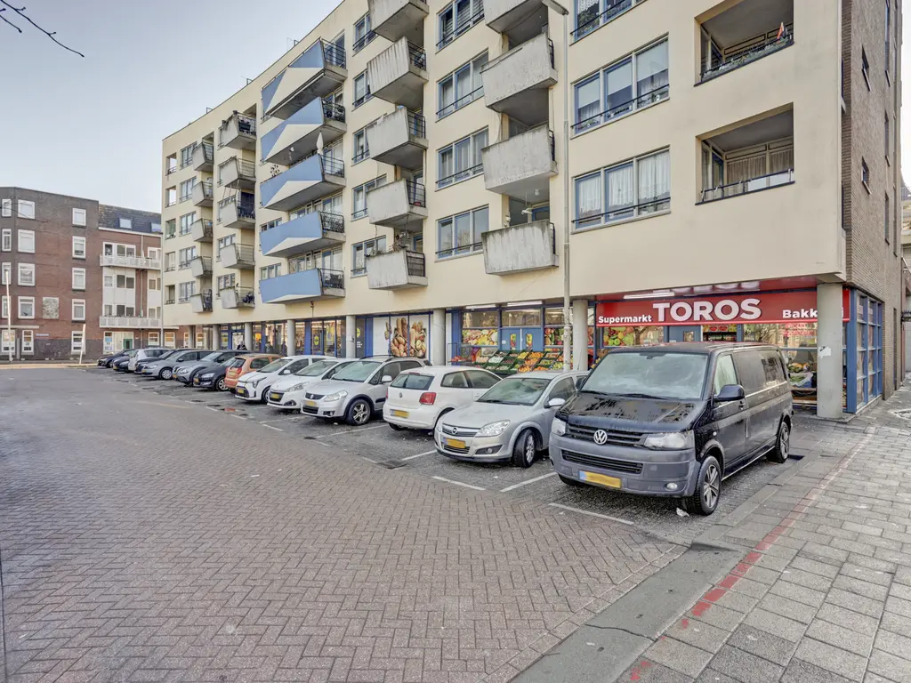 Mathenesserdijk 109B 03, ROTTERDAM