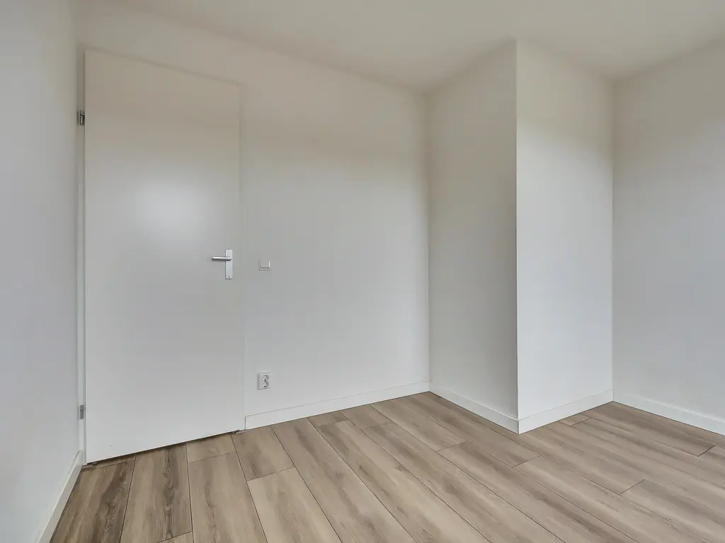 Schieweg 100C 03, ROTTERDAM