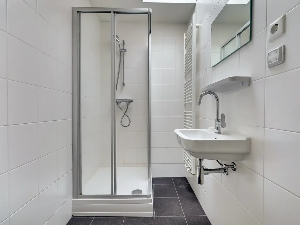 Schieweg 100C 03, ROTTERDAM