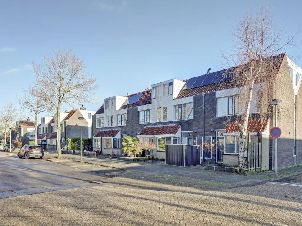 Dreef 56, HELLEVOETSLUIS