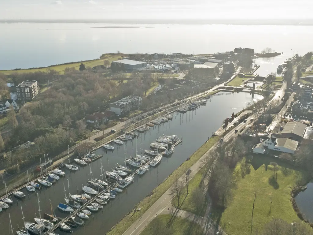 Dreef 56, HELLEVOETSLUIS